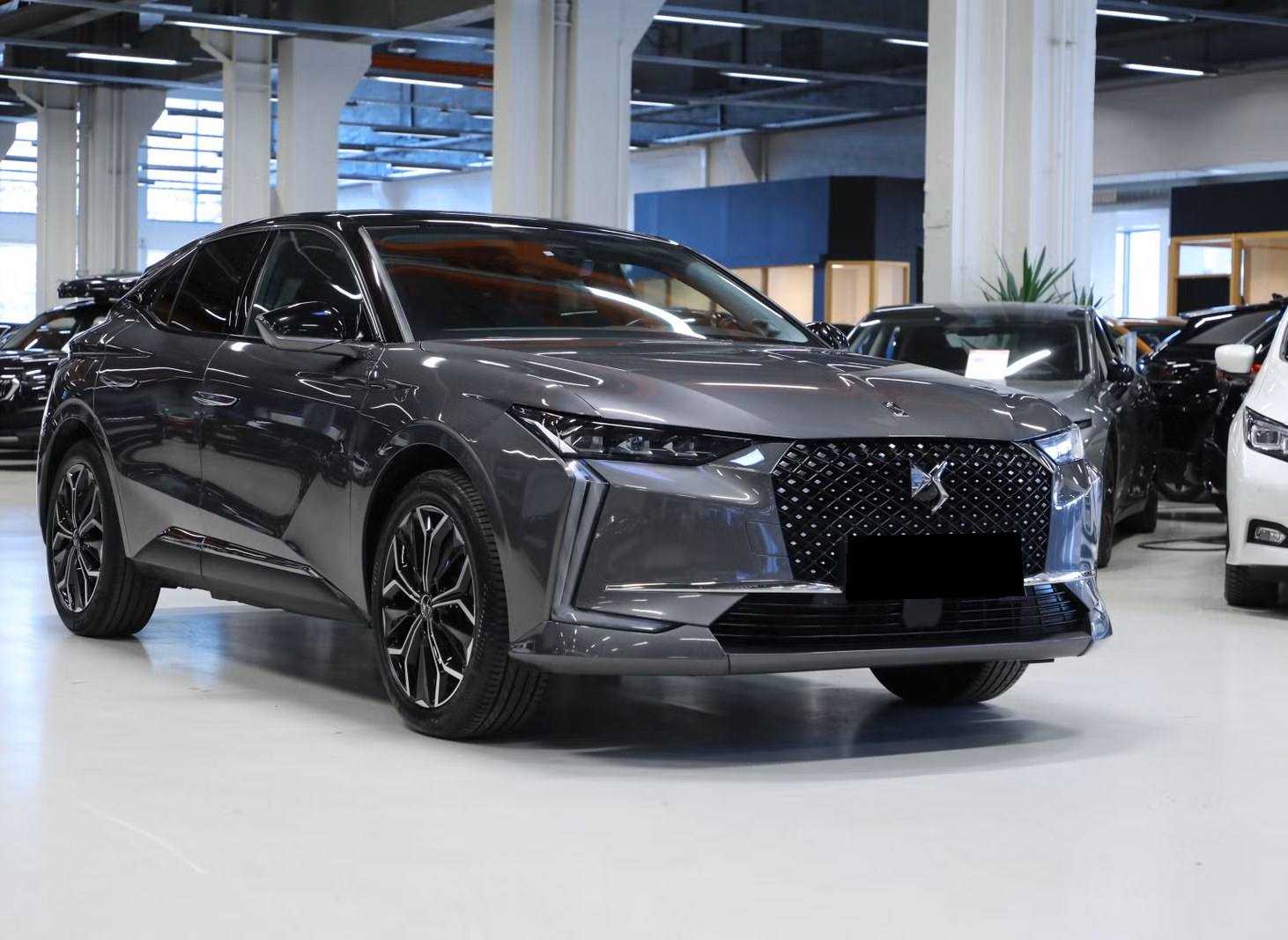 DS Automobiles DS 4