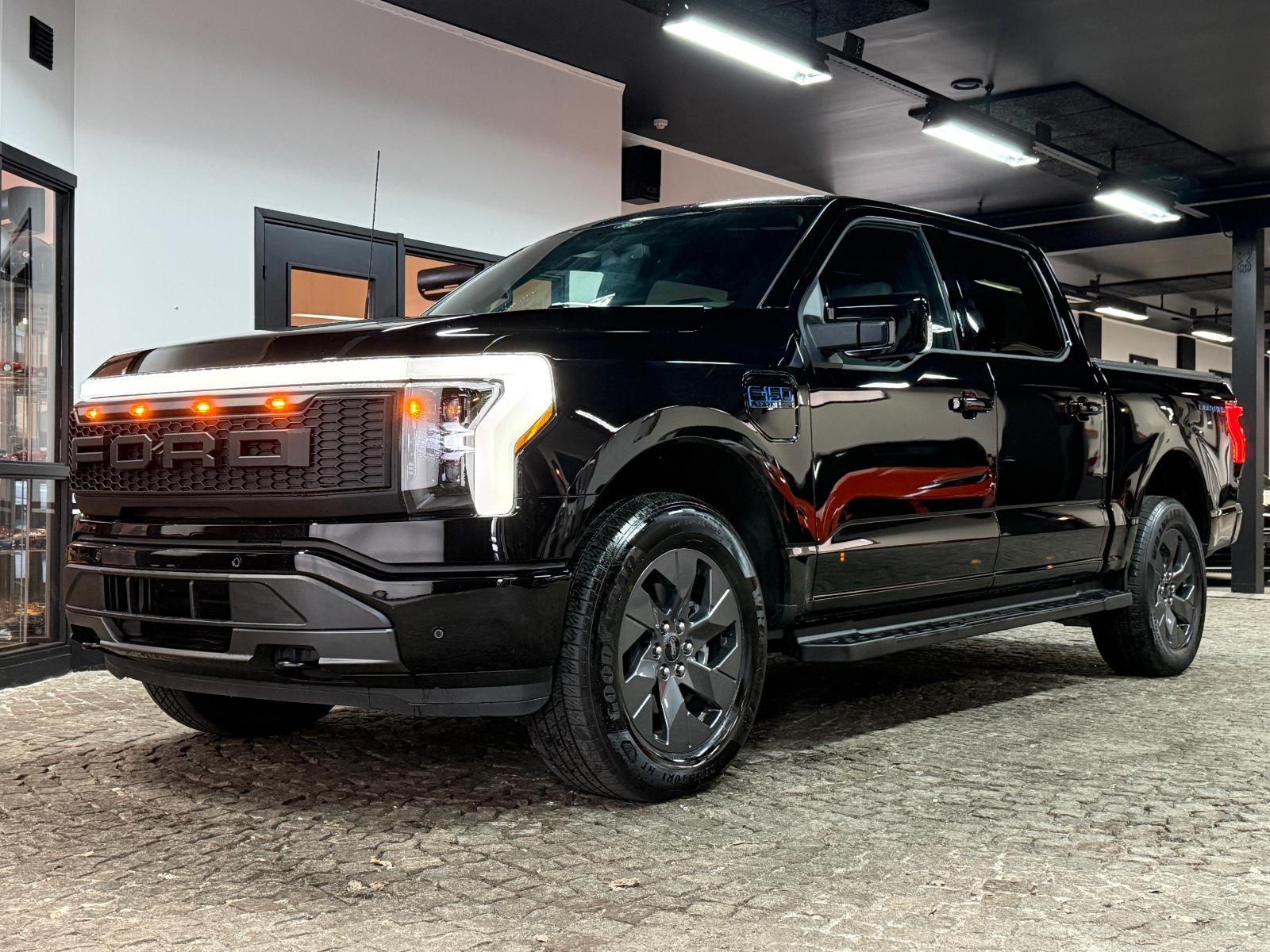Ford Motor Company Ford F-150 Lightning