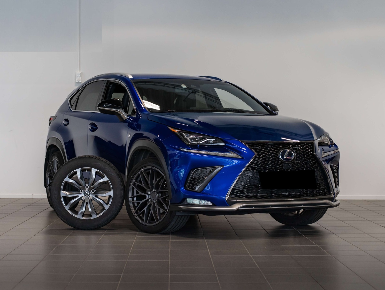 Lexus NX 300h