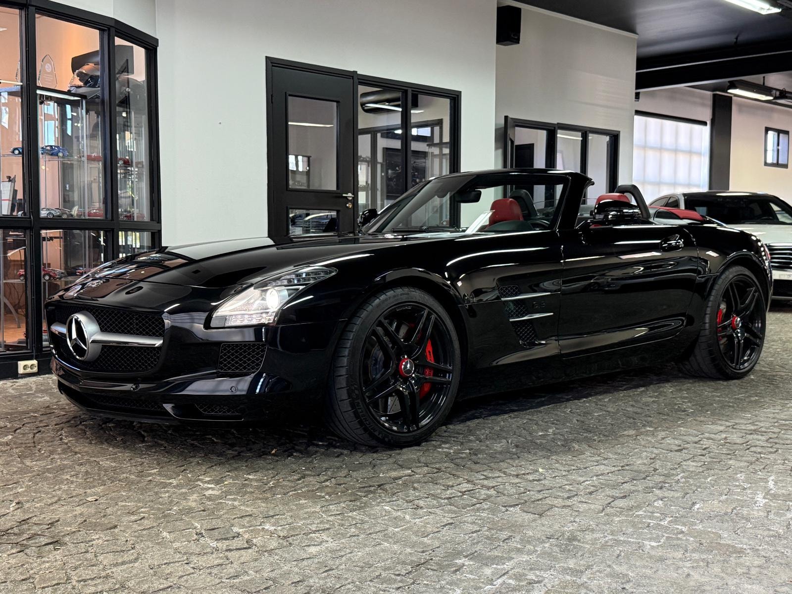 Mercedes-Benz SLS AMG Roadster