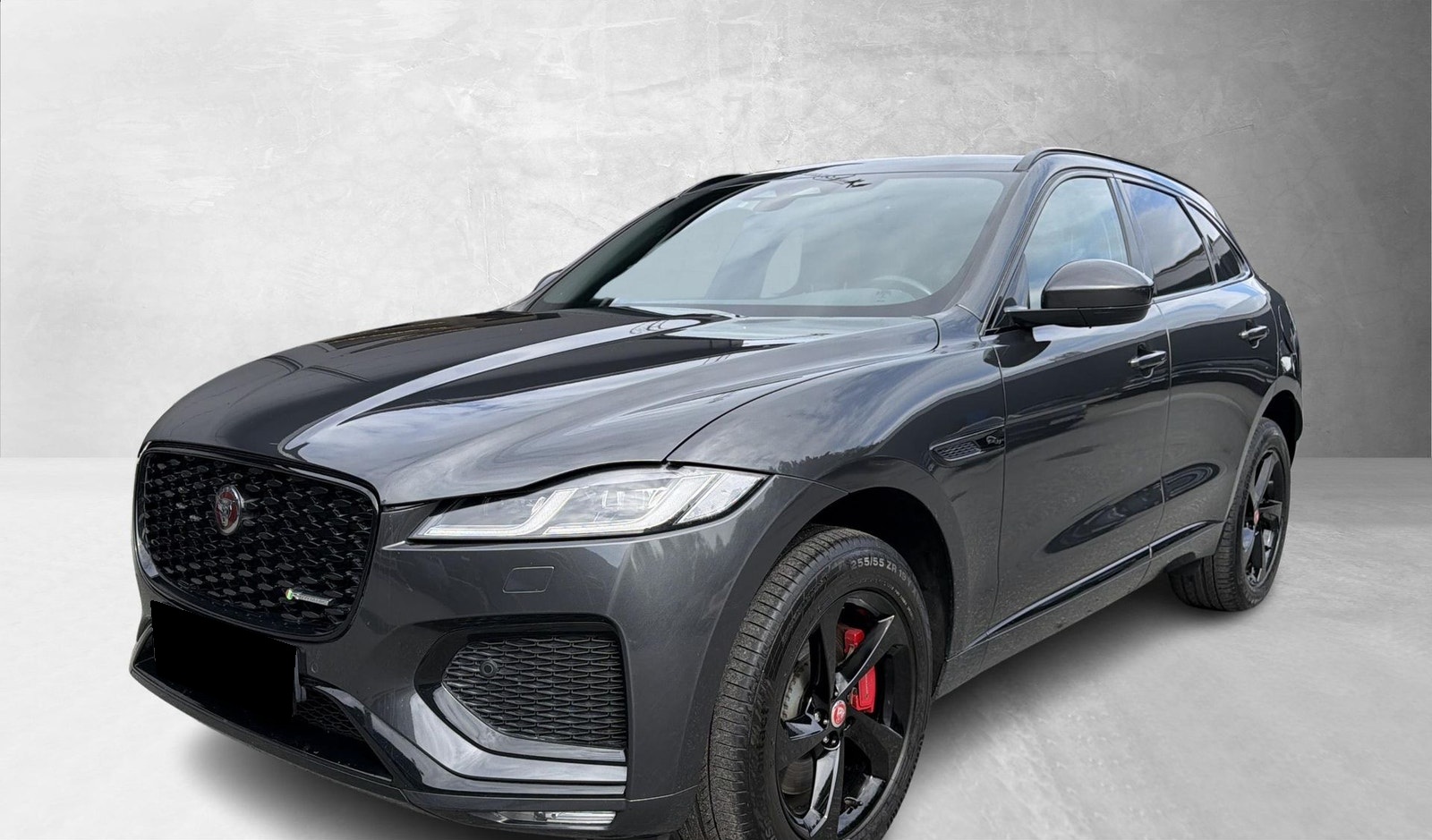 Jaguar F-PACE P400e