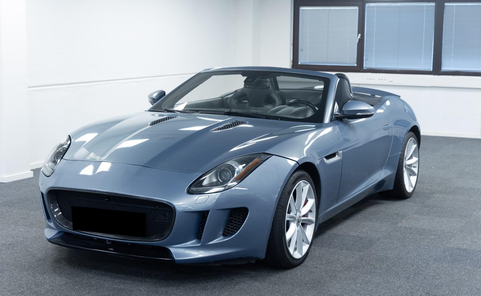 Jaguar F-TYPE S